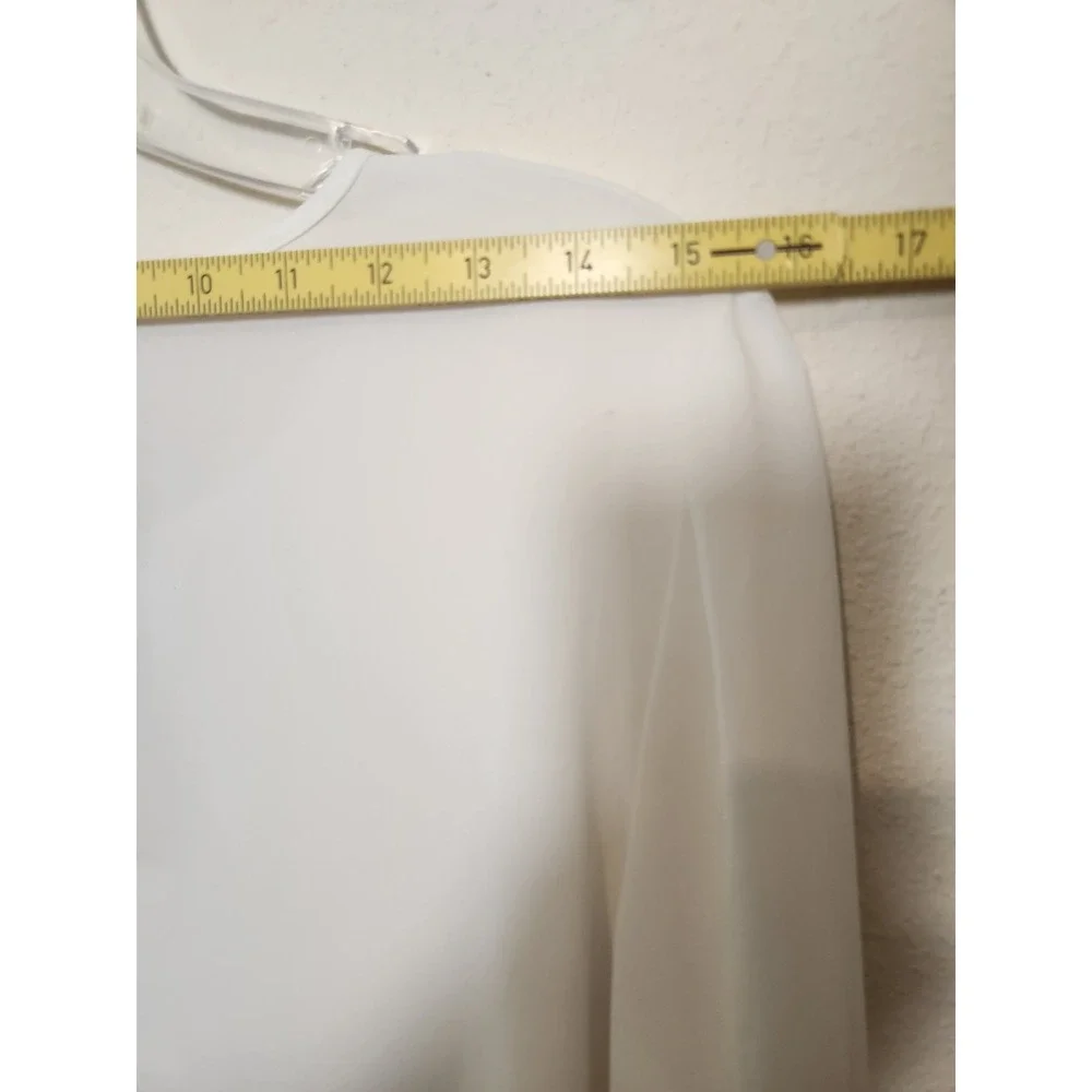 Michael Kors White Chiffon Top Peasant Elastic Smocked Sleeves Keyhole Front Med